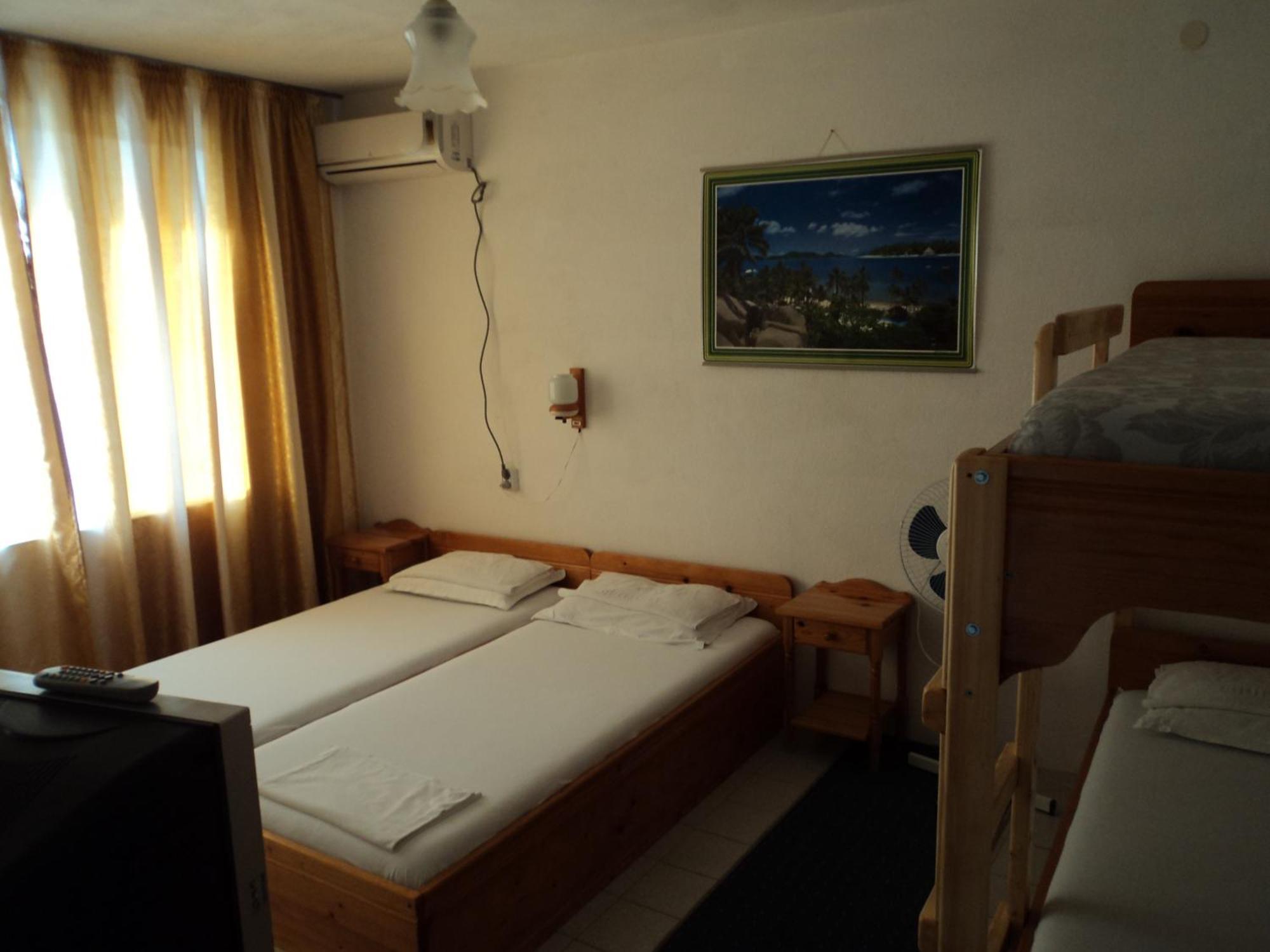 Guest House Drazhev Obzor Buitenkant foto