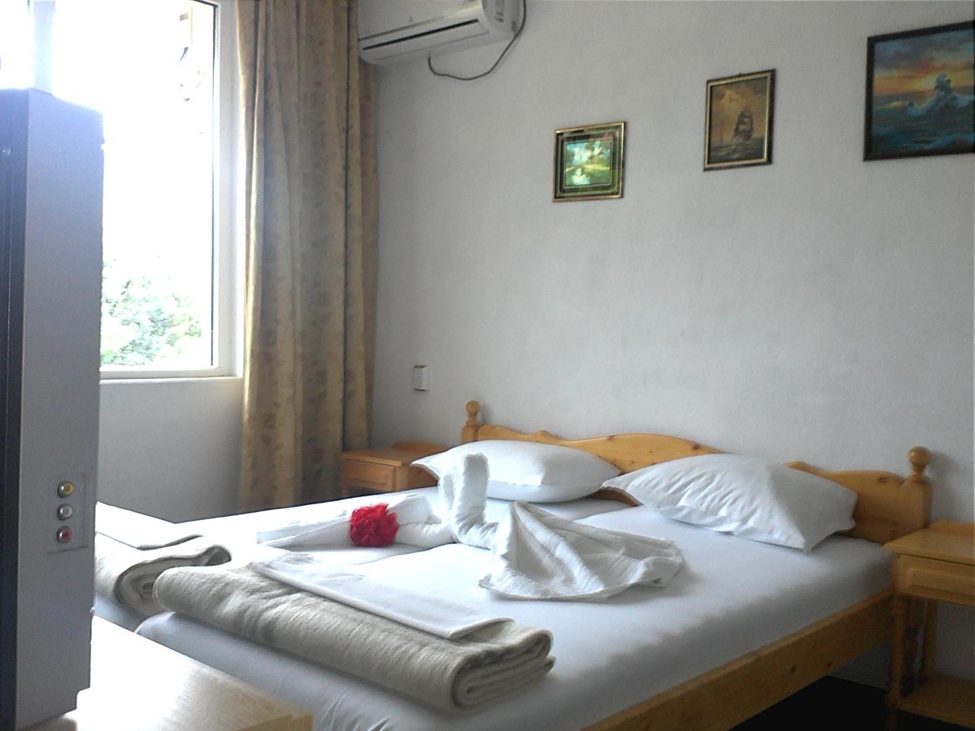 Guest House Drazhev Obzor Buitenkant foto