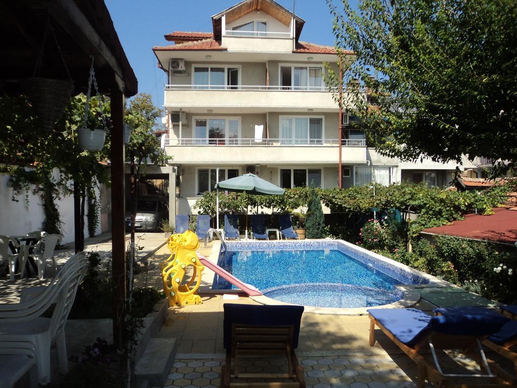 Guest House Drazhev Obzor Buitenkant foto